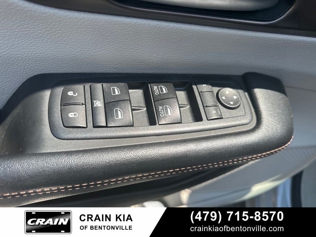 2017 Chrysler Pacifica Touring L