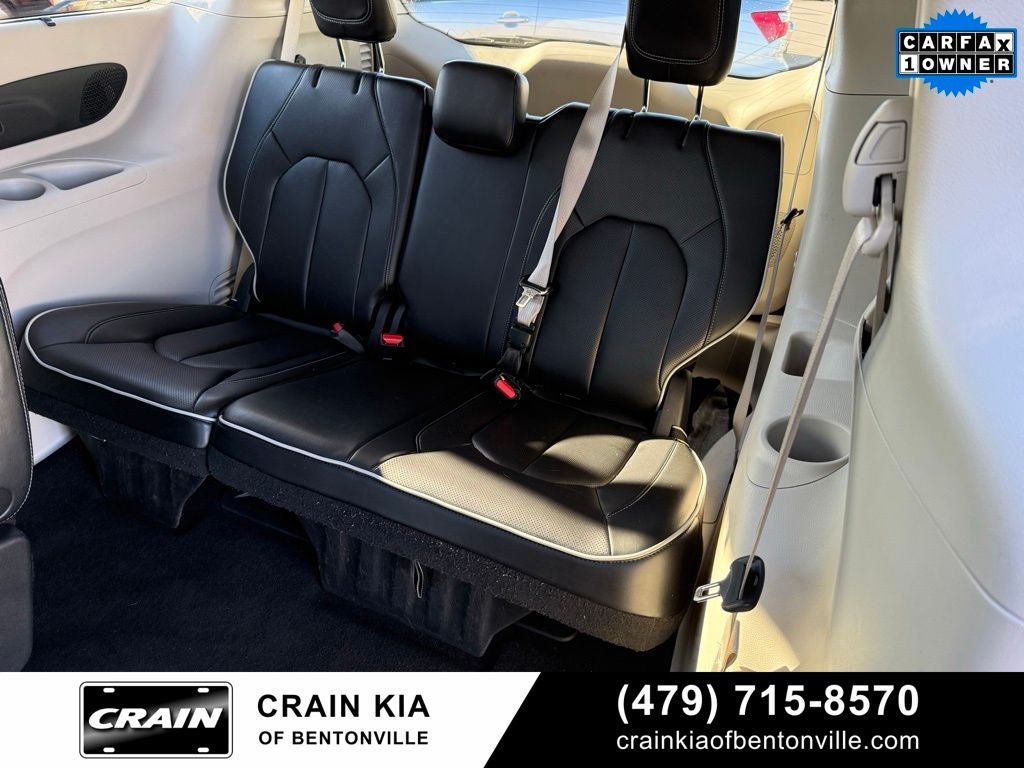 2023 Chrysler Pacifica Limited - PANORAMIC SUNROOF / CARFAX ONE OWNER