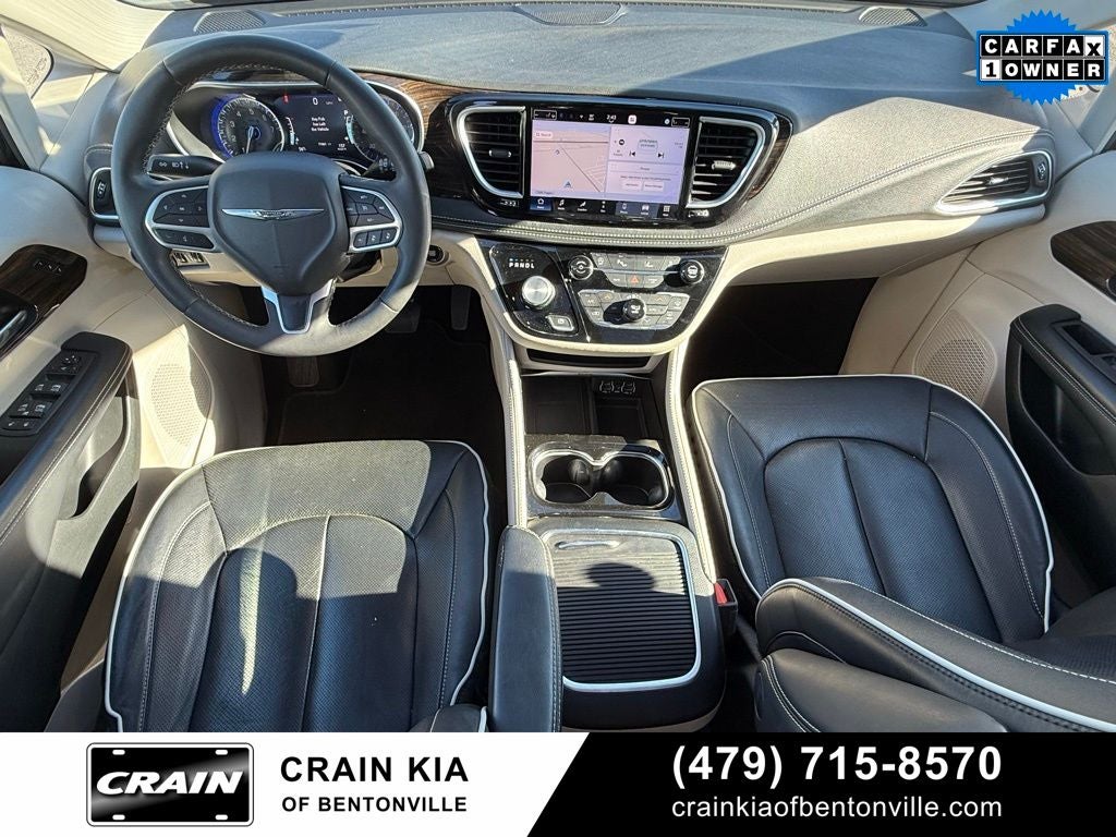 2023 Chrysler Pacifica Limited - PANORAMIC SUNROOF / CARFAX ONE OWNER