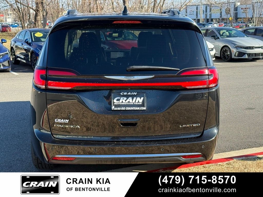 2023 Chrysler Pacifica Limited - PANORAMIC SUNROOF / CARFAX ONE OWNER
