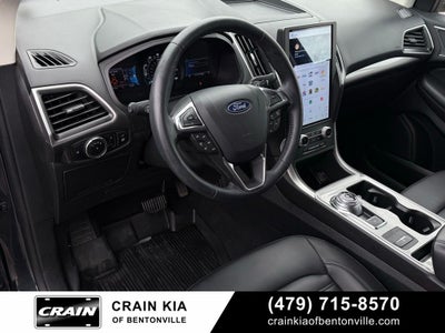 2024 Ford Edge SEL - AWD / PANORAMIC SUNROOF / ONE OWNER