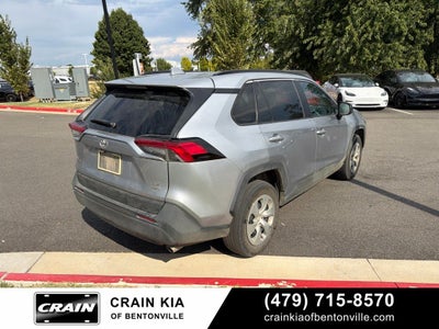 2019 Toyota RAV4 LE - AWD / CLEAN CARFAX / ONE OWNER