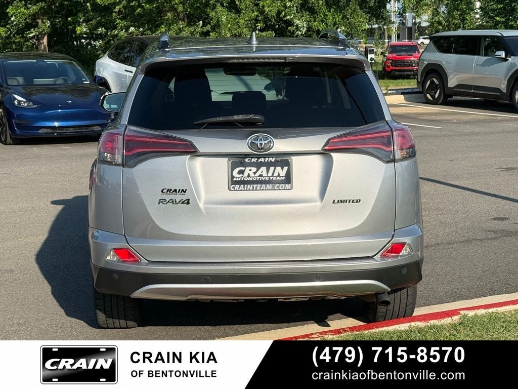 2016 Toyota RAV4 Limited - SUNROOF
