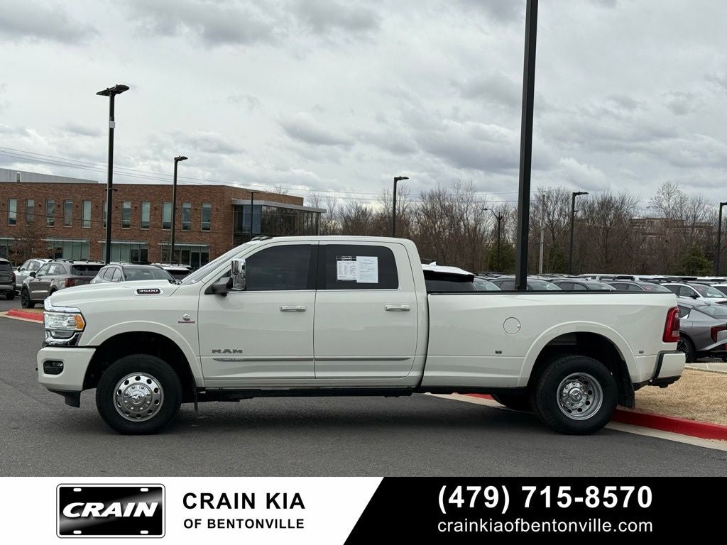 2022 RAM 3500 Limited - 4WD / CLEAN CARFAX