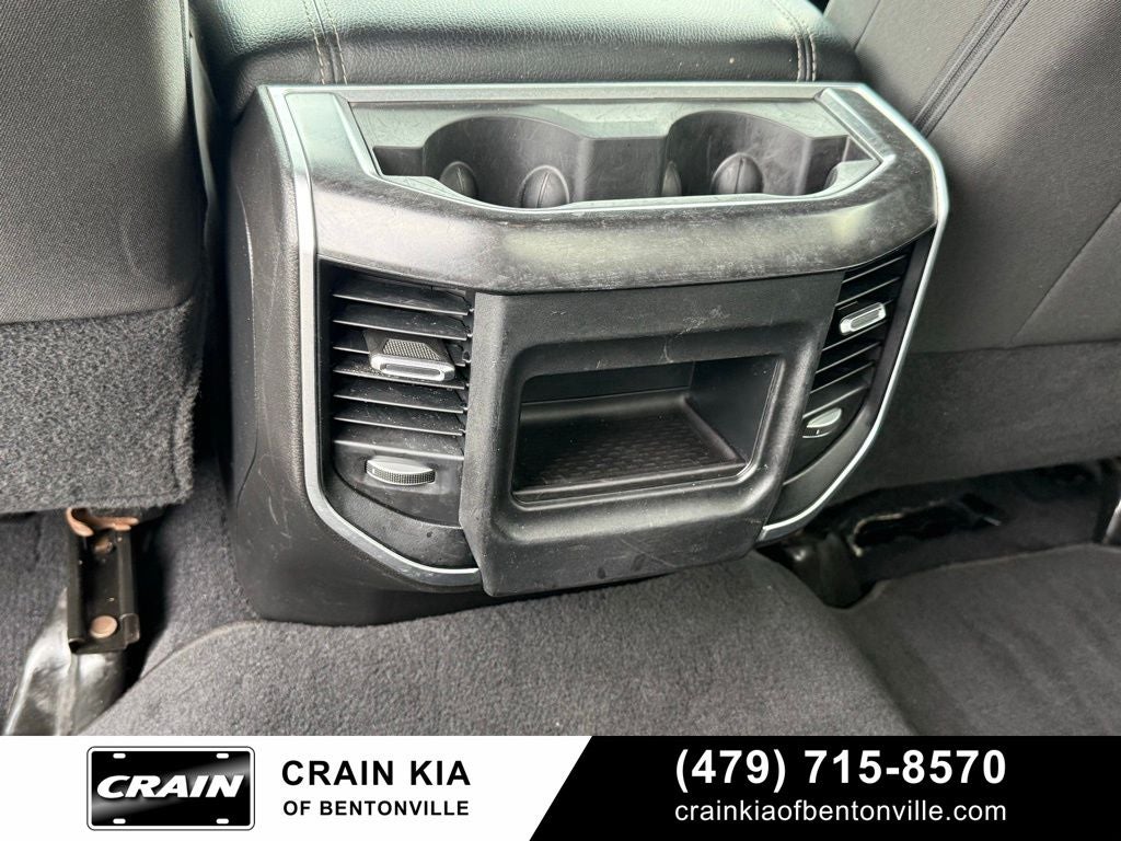 2024 RAM 2500 Big Horn - 4WD / CARFAX ONE OWNER