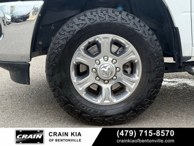 2024 RAM 2500 Big Horn - 4WD / CARFAX ONE OWNER