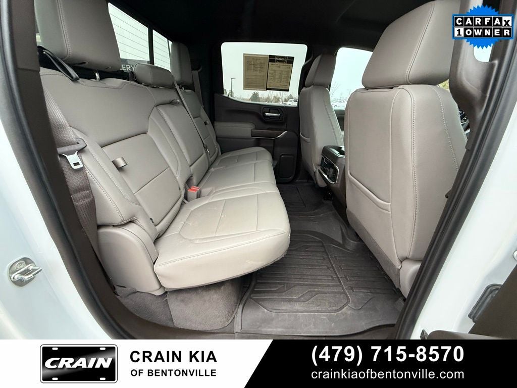 2021 GMC Sierra 1500 SLT - 4WD / CARFAX ONE OWNER