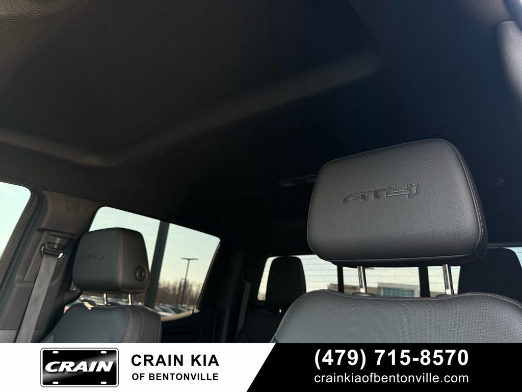 2023 GMC Sierra 1500 AT4 - 4WD / CLEAN CARFAX