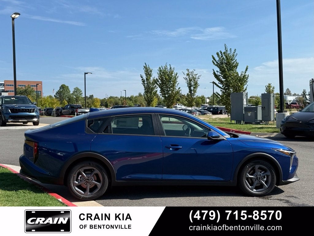 2026 Kia K4 LXS