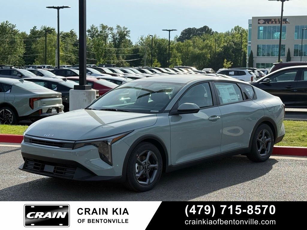 2026 Kia K4 LXS