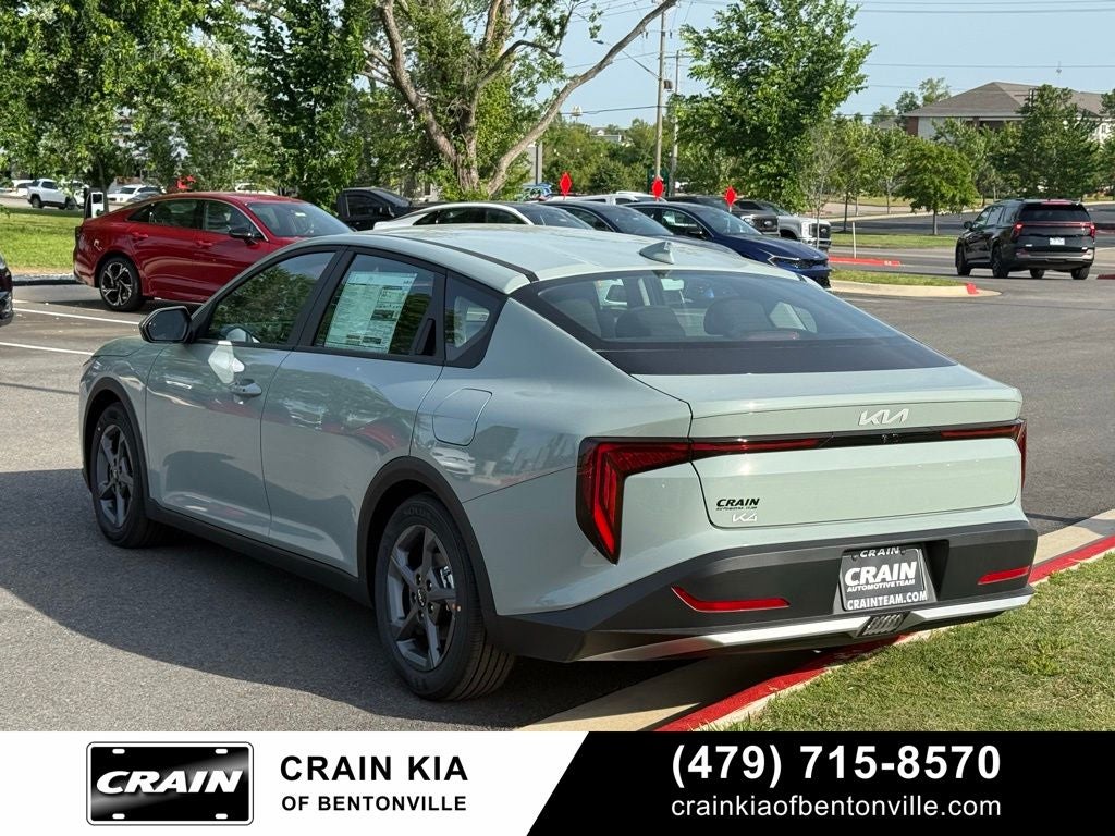 2026 Kia K4 LXS