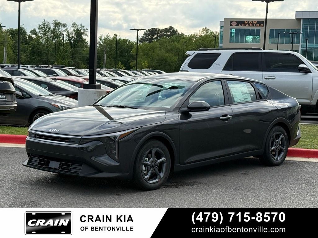 2026 Kia K4 LXS