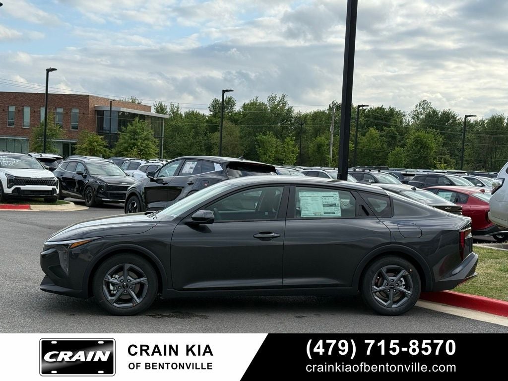 2026 Kia K4 LXS