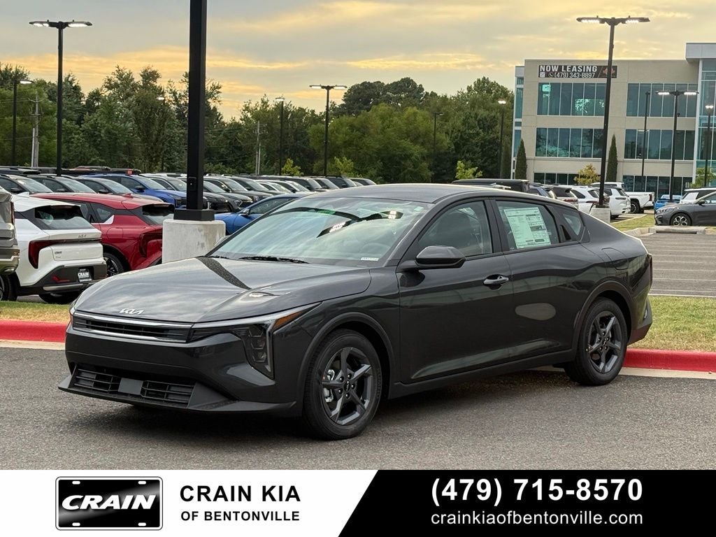 2026 Kia K4 LXS