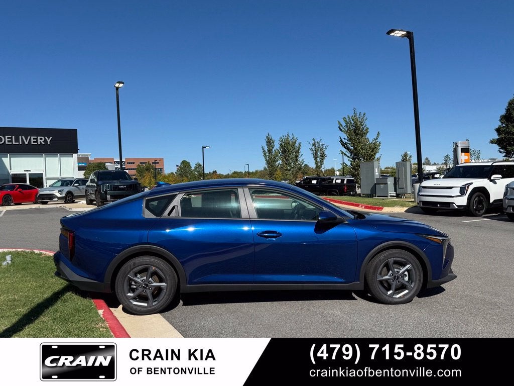 2026 Kia K4 LXS