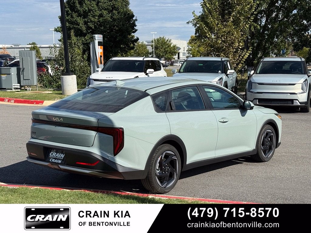 2027 Kia K4 EX