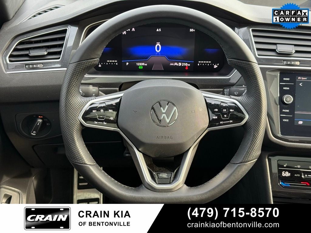 2024 Volkswagen Tiguan 2.0T SE R-Line Black - AWD / PANORAMIC SUNROOF / ONE OWNER