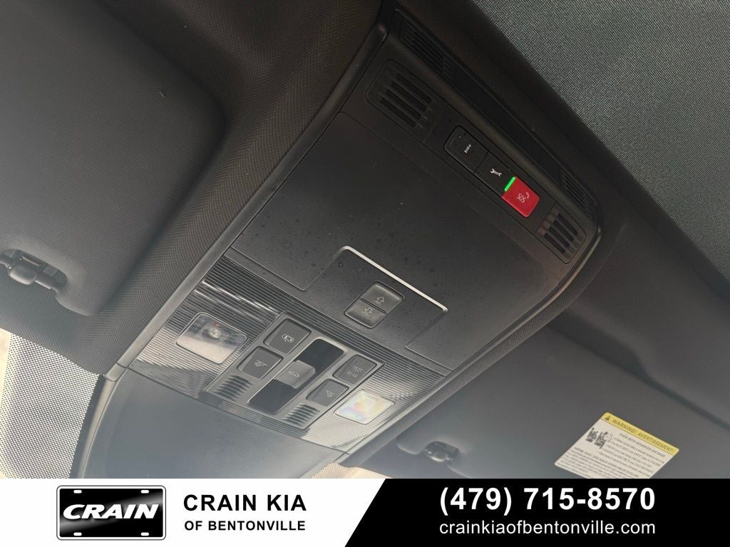 2022 Volkswagen Tiguan 2.0T SE R-Line Black - AWD / PANORAMIC SUNROOF / CLEAN CARFAX