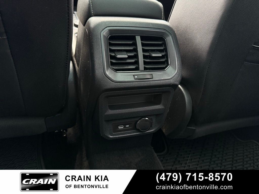 2022 Volkswagen Tiguan 2.0T SE R-Line Black - AWD / PANORAMIC SUNROOF / CLEAN CARFAX