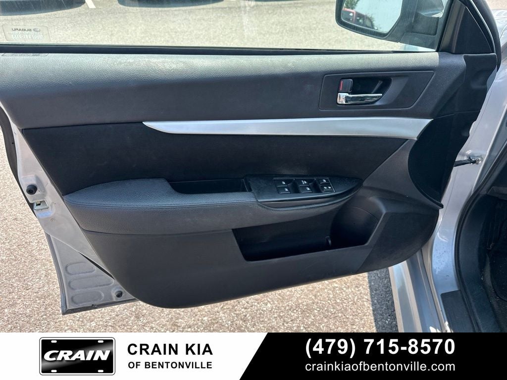 2014 Subaru Legacy 2.5i - AWD
