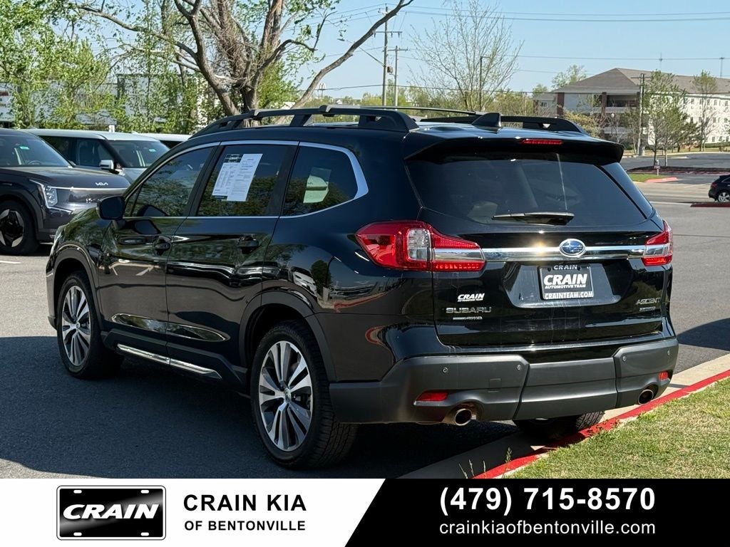 2022 Subaru Ascent Limited - AWD / PANORAMIC SUNROOF / CARFAX ONE OWNER