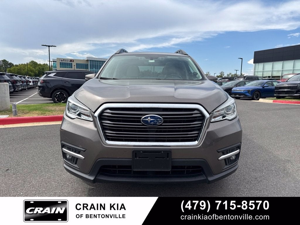2021 Subaru Ascent Limited - AWD / PANORAMIC SUNROOF / CLEAN CARFAX