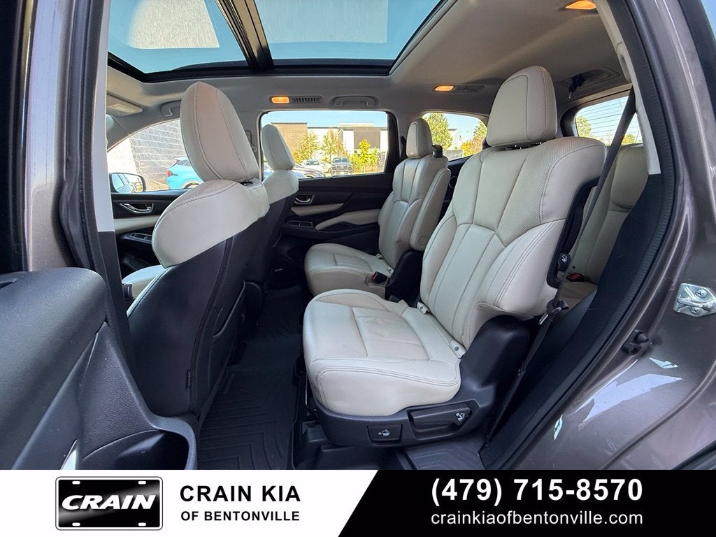 2021 Subaru Ascent Limited - AWD / PANORAMIC SUNROOF / CLEAN CARFAX