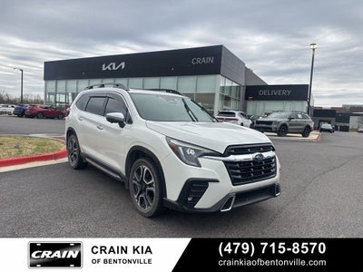 2023 Subaru Ascent Touring - AWD / PANORAMIC SUNROOF / ONE OWNER