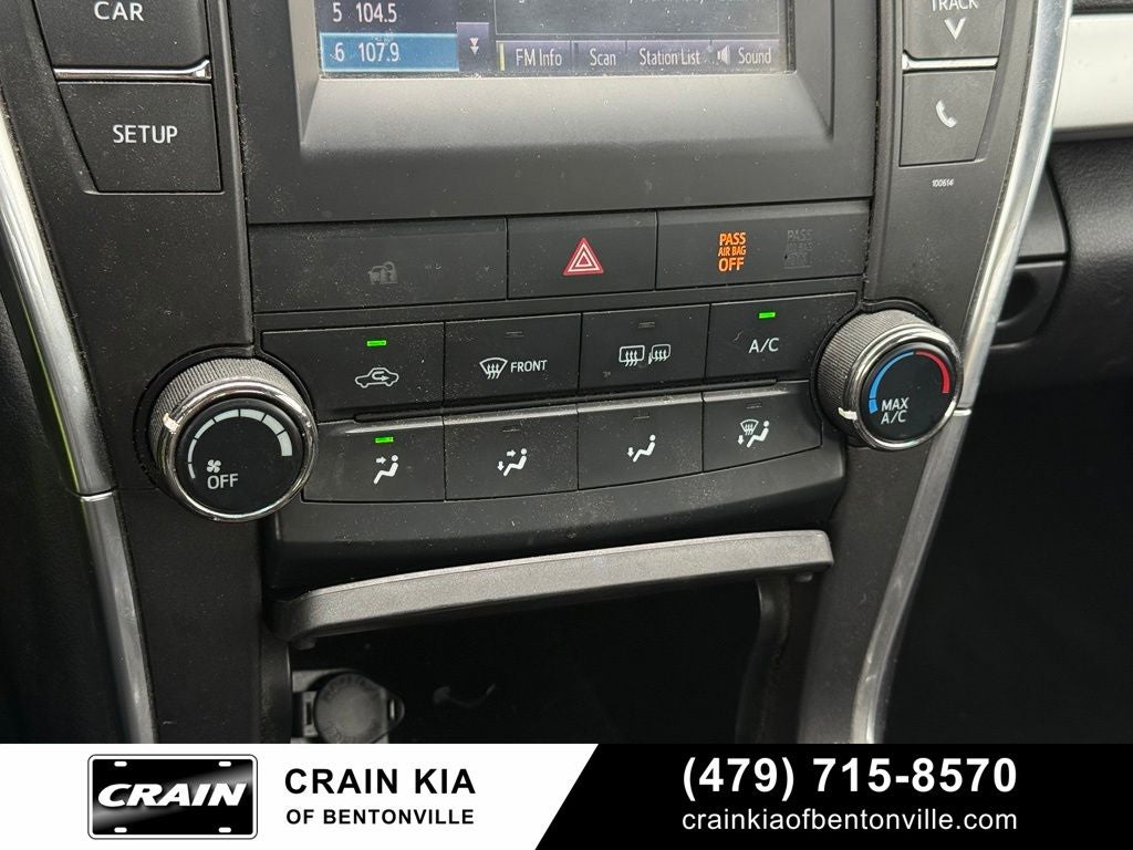 2017 Toyota Camry SE