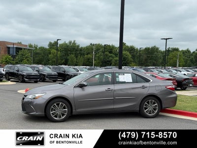 2017 Toyota Camry SE