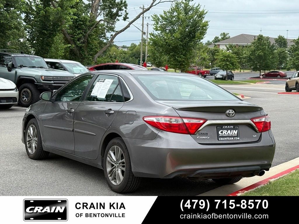 2017 Toyota Camry SE
