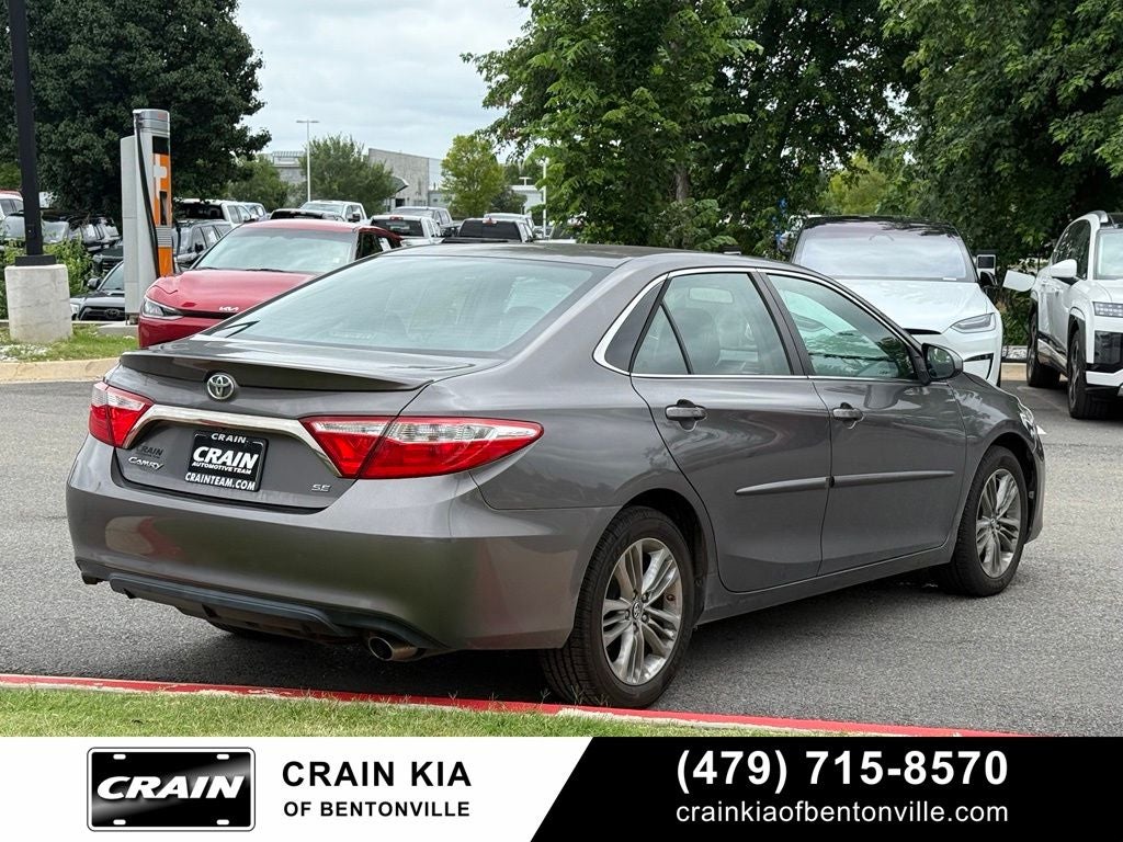 2017 Toyota Camry SE