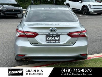 2020 Toyota Camry Hybrid XLE - HYBRID!