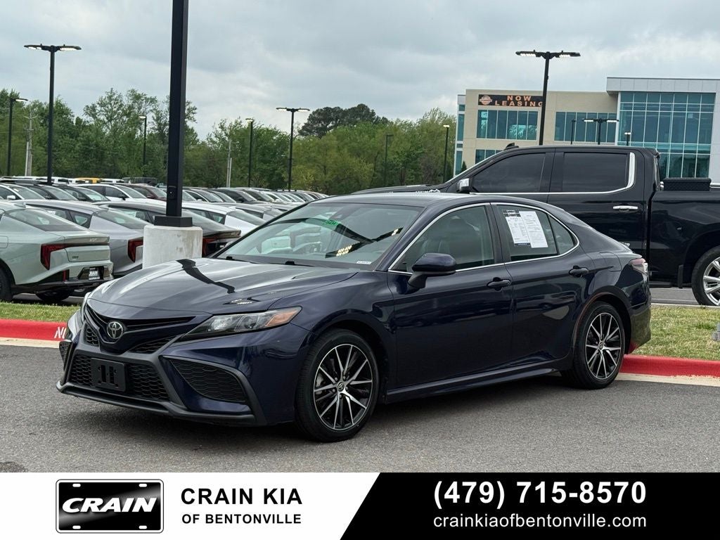 2021 Toyota Camry SE