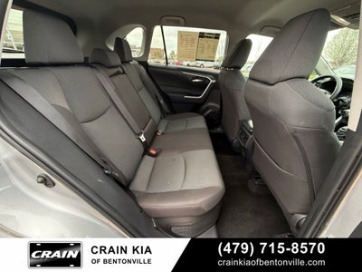 2025 Toyota RAV4 Hybrid XLE - AWD / CLEAN CARFAX / ONE OWNER