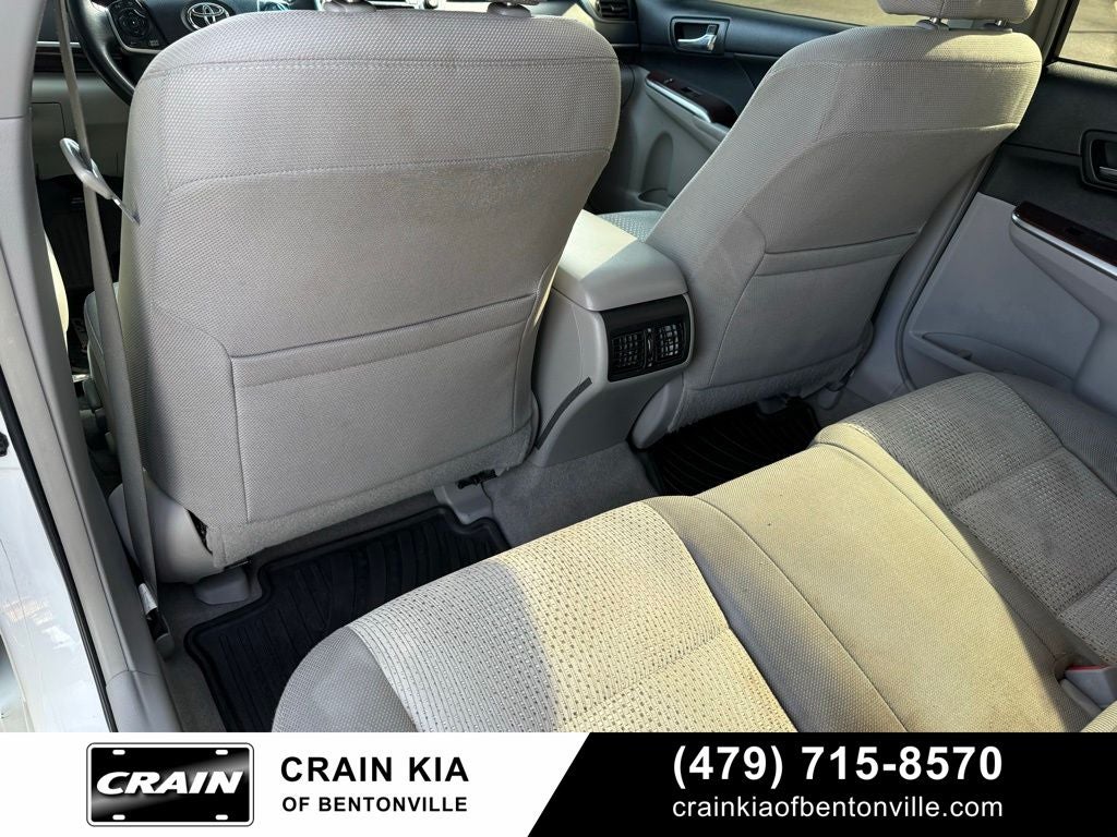 2014 Toyota Camry XLE - SUNROOF