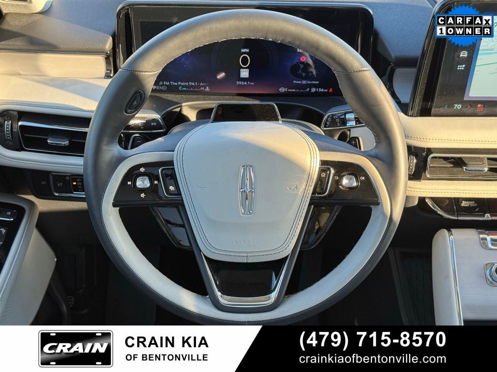 2025 Lincoln Aviator Reserve - AWD / PANORAMIC SUNROOF / ONE OWNER