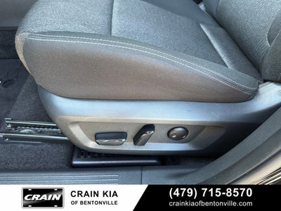 2024 Nissan Rogue SV - AWD / CLEAN CARFAX / ONE OWNER