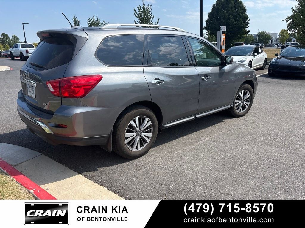 2018 Nissan Pathfinder SV - WHOLESALE / AS-IS