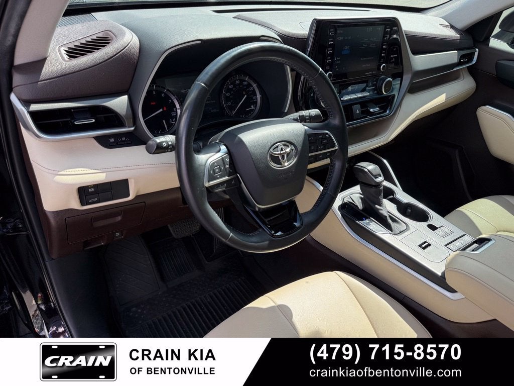 2021 Toyota Highlander XLE