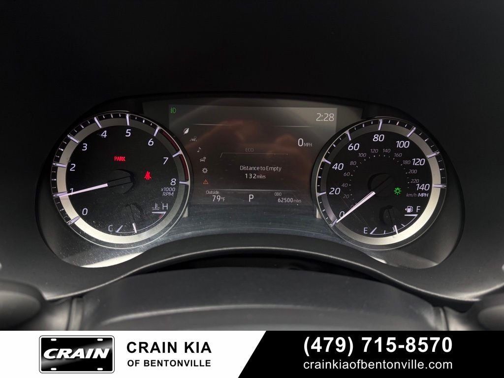 2023 Toyota Highlander XLE - AWD / SUNROOF