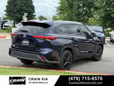 2023 Toyota Highlander XLE - AWD / SUNROOF