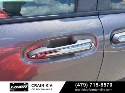 2021 Toyota Sienna XLE 8 Passenger / CLEAN CARFAX