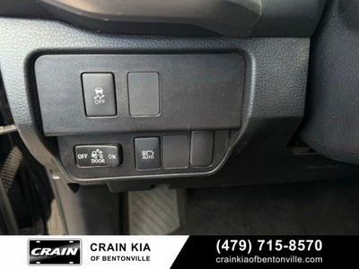 2021 Toyota Tacoma SR5 V6 - 4WD / CLEAN CARFAX