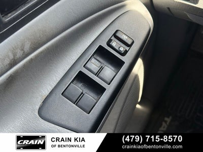 2014 Toyota Tacoma Base V6 - 4WD / CLEAN CARFAX HISTORY