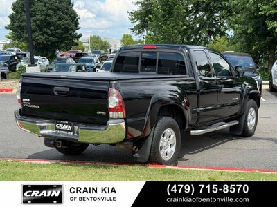 2013 Toyota Tacoma Base - 4WD / CARFAX ONE OWNER