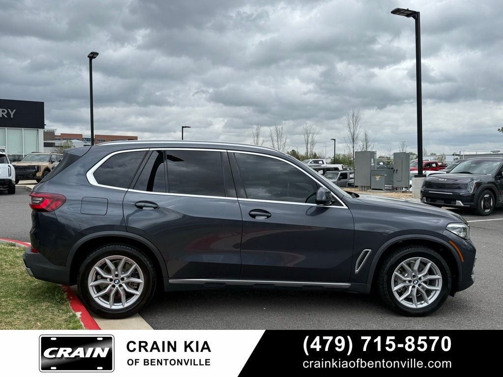 2020 BMW X5 xDrive40i - AWD / SUNROOF / CLEAN CARFAX
