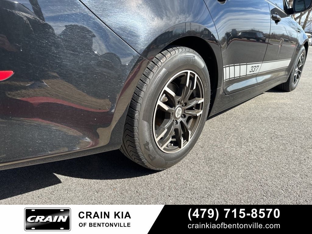 2015 Kia Optima LX - VERY LOW MILES