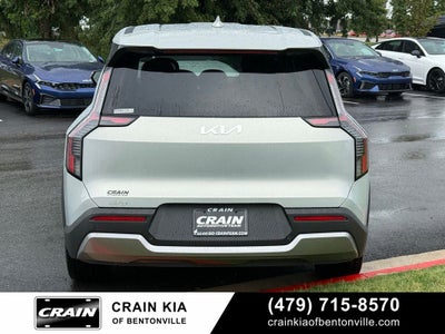 2026 Kia EV9 Light