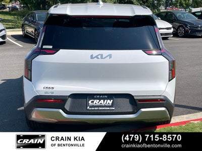 2026 Kia EV9 Light